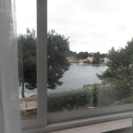 Apartments Holiday Lumbarda Exterior foto