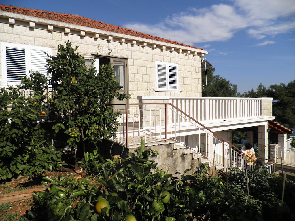 Apartments Holiday Lumbarda Cameră foto